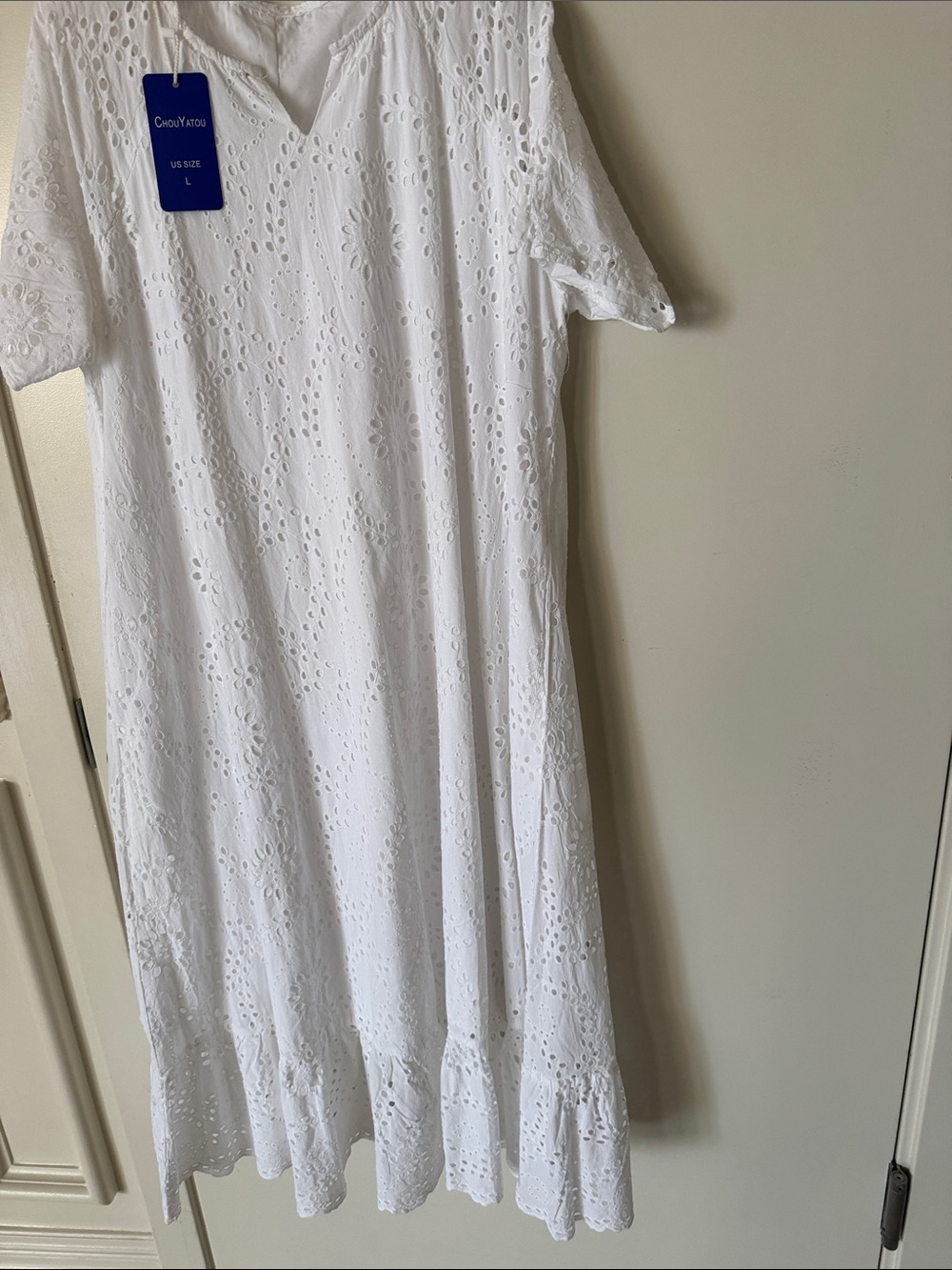ChouXYou White Eyelet Cotton Kids Dress with Ruffle Hem